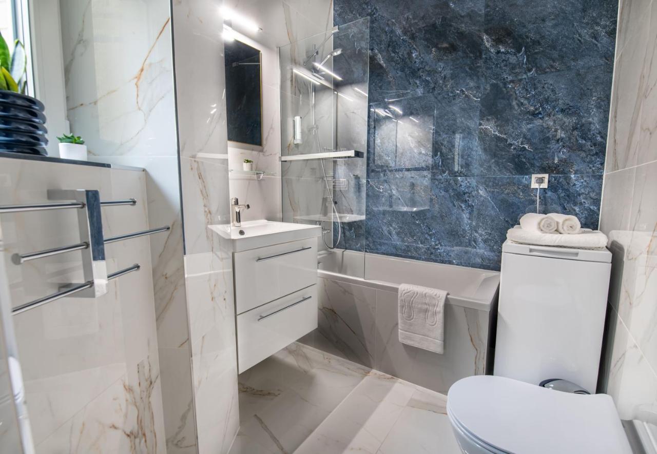 Apartamenty Yeti & Wilka W Centrum Chorzowa - Yeti Esterno foto